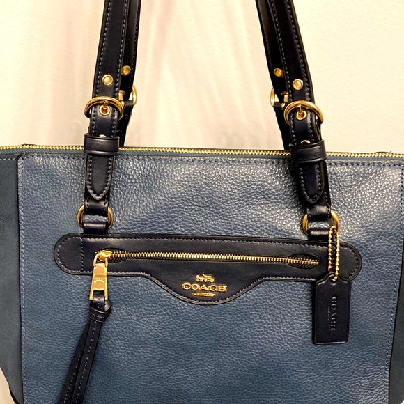 NWT!! Coach Kleo Carryall Tote Bag - Picture 8 of 16